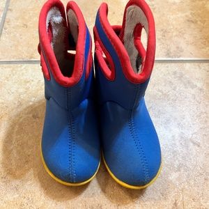 Insulated Bogs boots toddler 6